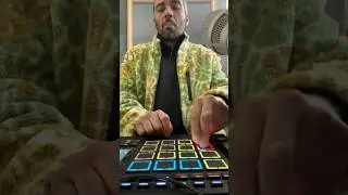 AKAI MPC LIVE 3 Finger Drumming Jam