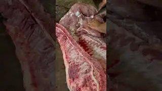Amazing pig cutting skill