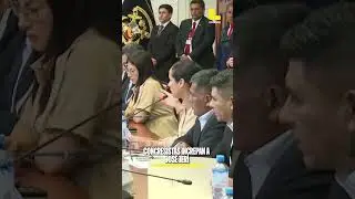 Congresistas increpan a Jos&eacute; Jer&iacute;