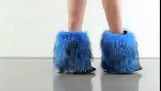 Lola in Hue Blue Lust For Life