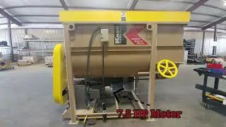 Kase #3423 2 yd. Batch Mixer