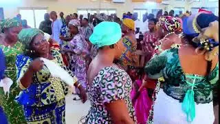 Moment de Louange (AD/Avéyimé) Temple du Renouvellement💃💃💃🕺🕺🕺🕺🔥🔥🔥