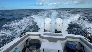 Fishing on the new 33 Valhalla in the Bahamas @IsaiahEllis242