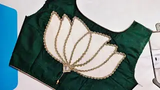 ट्रेडिशनल टचसह कमळ बॅक नेक ब्लाउज llArtistic Lotus Back Neck Blouse Pattern ll #boatneckdesign