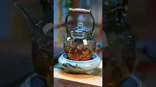 It's nice to make a pot of tea when the temperature drops.#tea #yeahfuntea #funtea #teapot