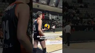 🤯 BİR SONRAKİ HAMLENİ ASLA BELLİ ETME... #ebrarkarakurt #volleyball