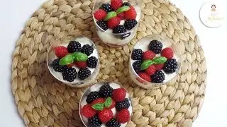 Rezept Beeren Schichtdessert - Mascarpone - Basiccreme  - Himbeerdessert - Brombeerrezept -