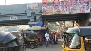 The distance from Bandra station to Rukhsar Garment👗 is ​​only 4 minutes walking from the station.
