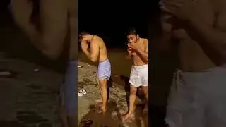 desi men on beach tubewell bath