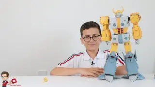 The iGen Techie Reviews 01 Studio CELL Aka Unicron