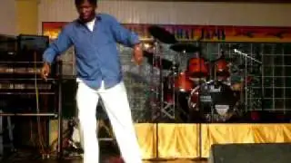Electro Randy(Honey Moon talent Show)