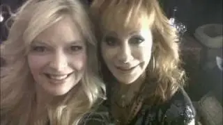 Melissa Peterman & Reba McEntire-edited