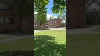 Walking Inside &ldquo;O&rsquo;Block&rdquo; In Chicago Illinois.