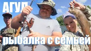 Семейная рыбалка на горную реку Сибири 