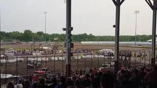 Down and dirty demolition derby 2019 viola boyz 80s and newer class