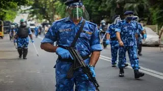 Pune: RAF, SRPF take out march in effort control Covid-19