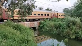 High Speed Trains over Agra Canal Ft. Gatiman, Duranto Exp | आगरा कि नहर से गुजरती सुपरफास्ट ट्रेनें