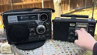 Panasonic RF-2200 vs Panasonic RF-2600