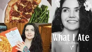 New Tesco Vegan Pizza, BLT's & PMS // What I Ate