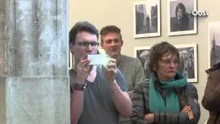 Studenten AKI Enschede zijn 'levenserfgoed' van fotograaf Cor Jaring