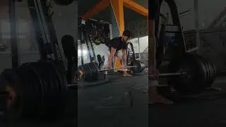 150 kg deadlift PR Fail #deadlift #motivation #funny #gymexercise #comedy #getripped #lifthard #gym