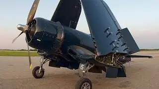 Great OLD WW2 PROPELLER Airplane Engines Cold Start and Heavy Sound 2