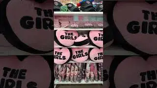 RUN, BLINKS!!! 🖤🩷🖤🩷 #blackpink #miniso #blackpinkxminiso