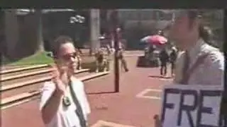 Free Hugs Campaign on TEN News Australia