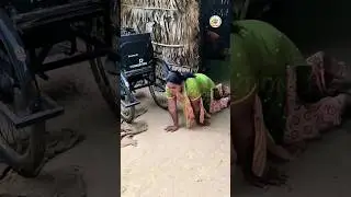 The helping hands | Helping needy people | Poor people emotional video | Food donation video #shorts