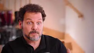 Rakabot Vid&eacute;o ax&eacute;e sur le mod&egrave;le SIGNATURE