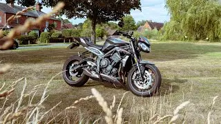 The best naked sportsbike? | 2020 Triumph Street Triple RS Review