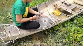 Amazing Girl Use Electric Fan Guard deep hole fishing in the pond Cambodia
