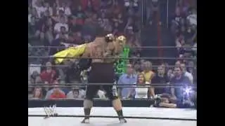 Umaga - Swinging side slam #6