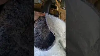 Interna do FUSCA | Colocando feltro #fusca #automobile #shorts #dicas #mechanic #carros #vw