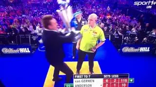 Dart Flitzer klaut Troph&auml;e - Dart WM - World Championship