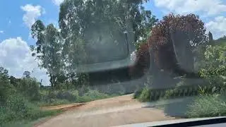 Dando aquele Rolee na Roça  sentindo cheiro de mato 