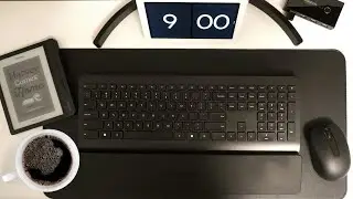 Microsoft Wireless 900 Keyboard & Mouse Combo is a must have!