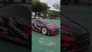Traxxas rally Ford Fiesta st stance
