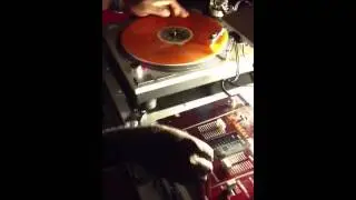 MTV's own DJ Legacy Turntable Scratching Crabbing