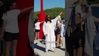 No wonder Jared Leto is hated by everyone.#youtubeshort #short #jaredleto #jaredletojoker