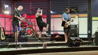 07-30-25 RHCP Jam (Wet Sand-Red Hot Chili Peppers cover)-Katch at Venetian Shores-Lindenhurst, NY