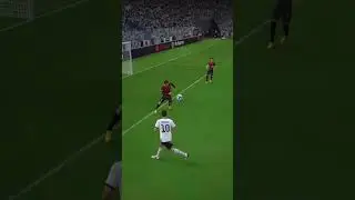 Perfect bicycle goal in ufl #football #trending #shorts #ronaldomessi #uflgameplay  #ps5 @uflgame