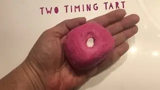 Lush 'Two Timing Tart' bubble bar