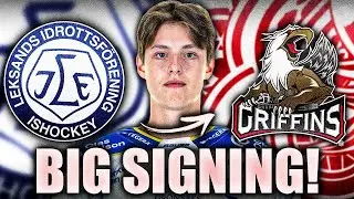 RED WINGS MAKE A HUGE SIGNING&hellip; LITERALLY: WELCOME TO DETROIT ANTON JOHANSSON