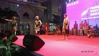 PENAMPILAN TEATER DAN MUSIK TRADISI SMP NEGERI 45 SURABAYA PADA ACARA PESTA WIRAUSAHA 2023