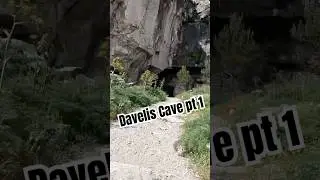 Davelis cave.