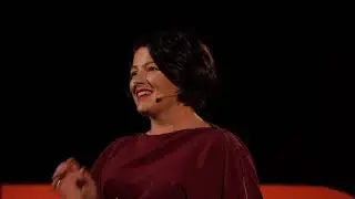 Ordinary or extraordinary the choice is yours | Melanie Breslin | TEDxDerryLondonderryWomen