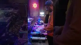 Кто пилит.10.23.Самоцвет.Екб.Scratchburg