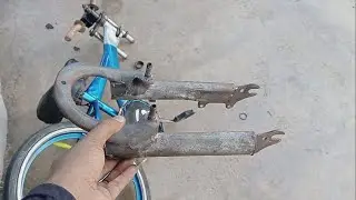 Spray double fork cover for Ameer Lajak bicycle