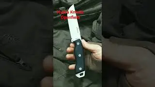 Hydra Knives , modelo Openfield en acero Niolox .